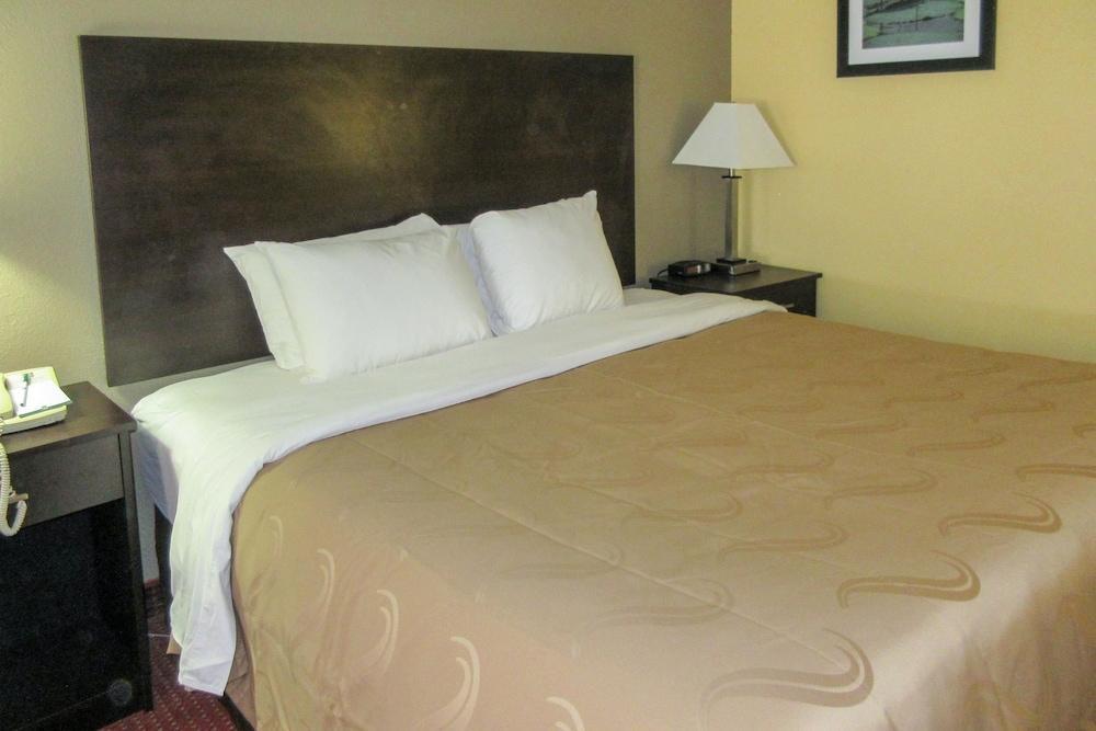 Quality Inn Вільямстон Екстер'єр фото