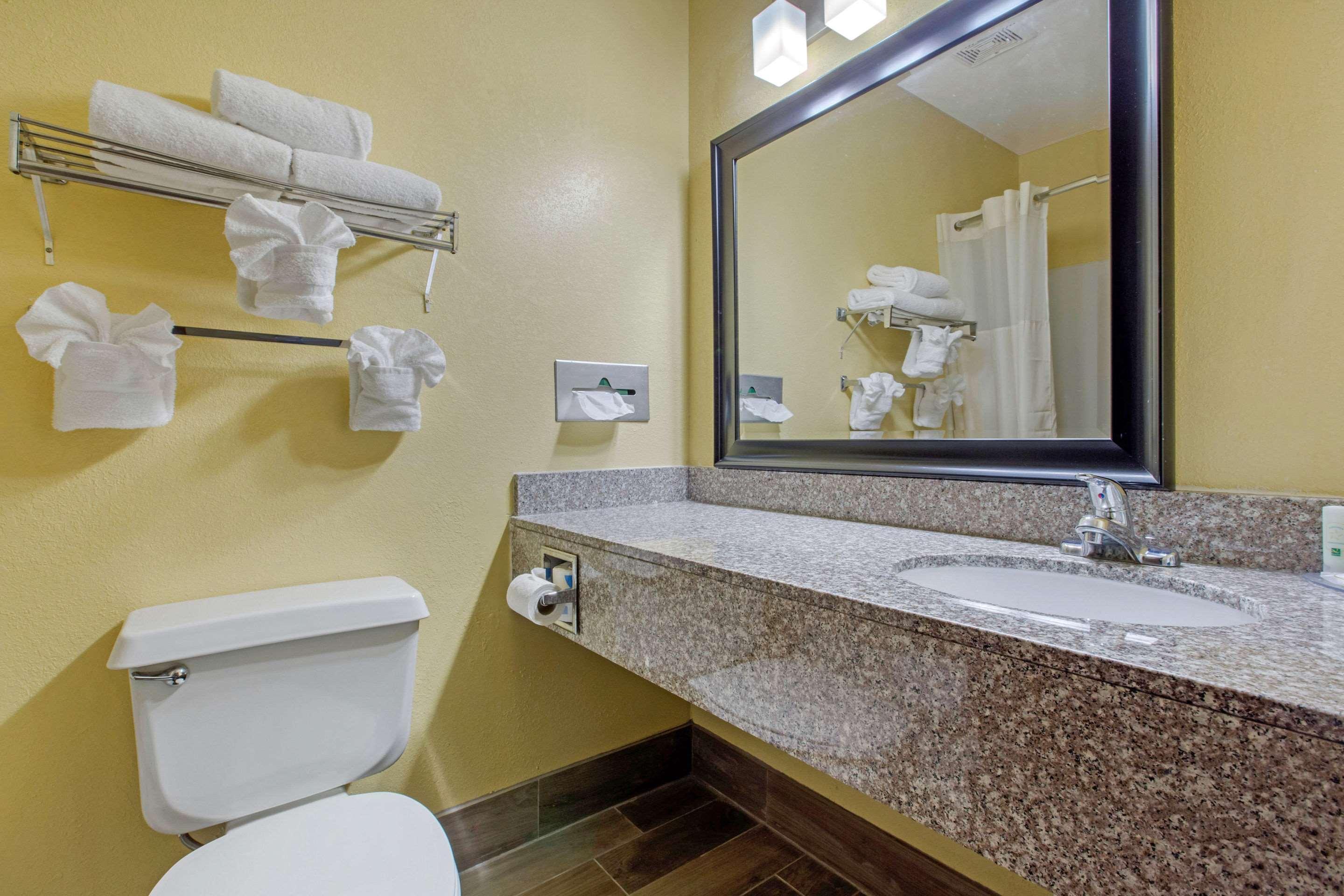 Quality Inn Вільямстон Екстер'єр фото